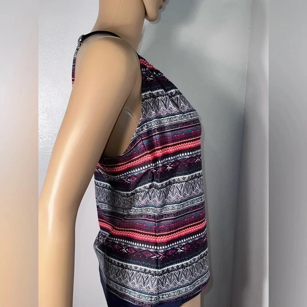 Kona Sol, Sm, racer back tankini top, in a bohemian print, padded cup lining‎